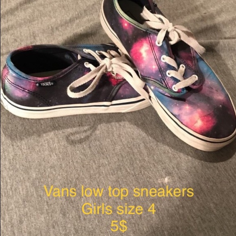 Girls Vans